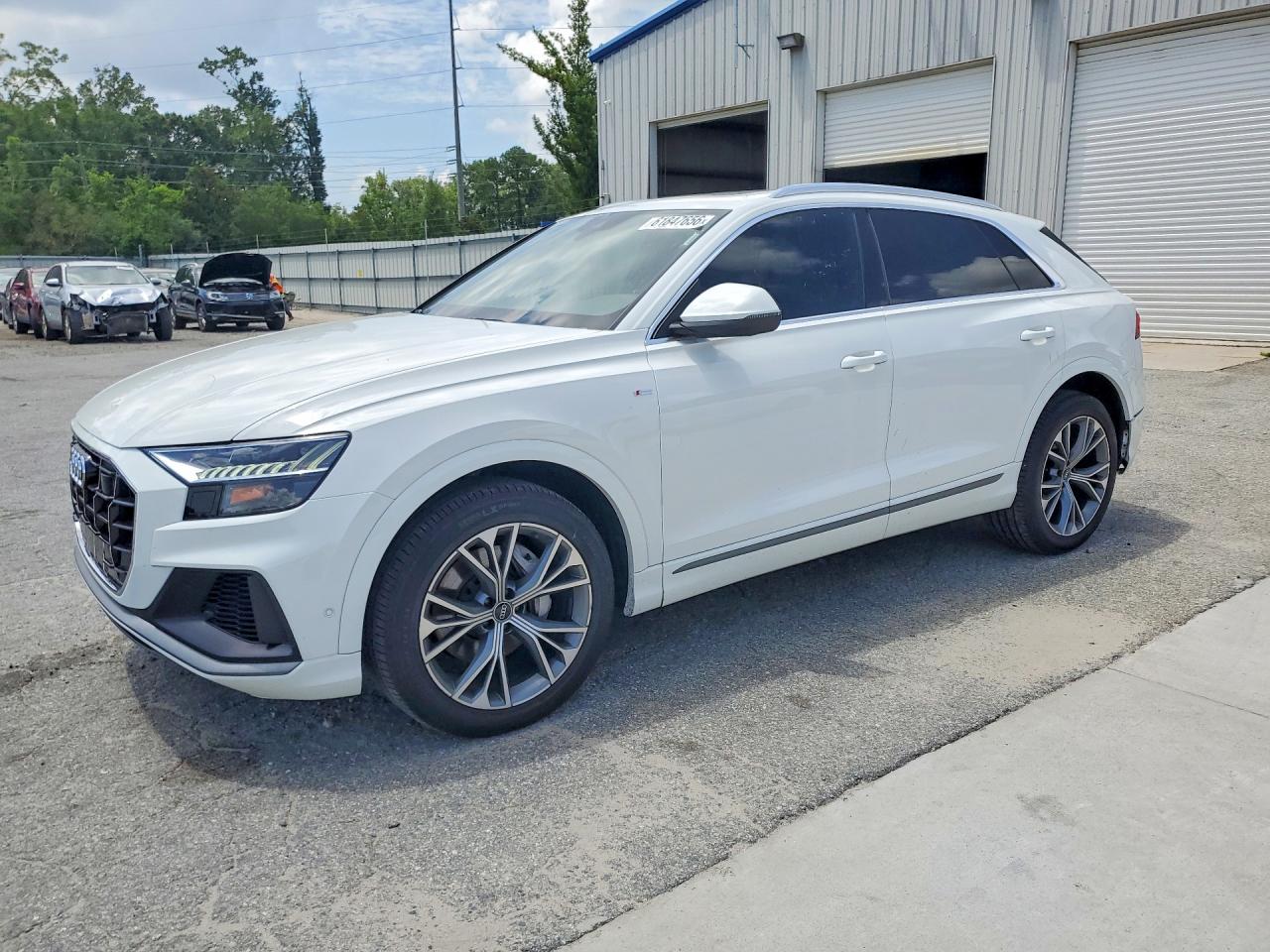 2021 AUDI Q8