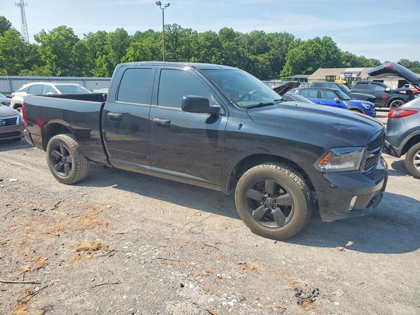 2014 RAM 1500 ST