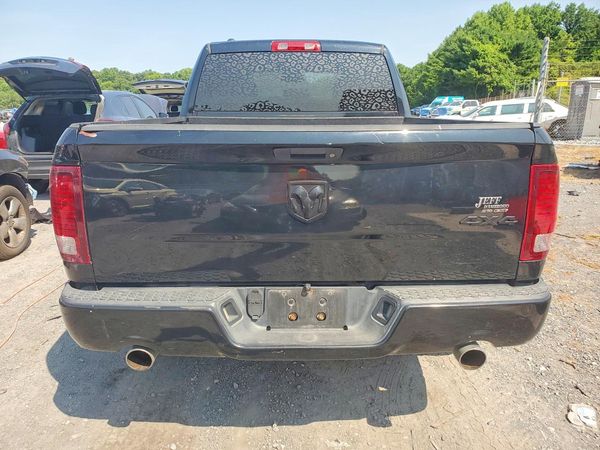 2014 RAM 1500 ST