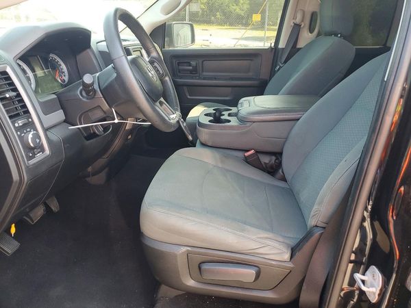 2014 RAM 1500 ST