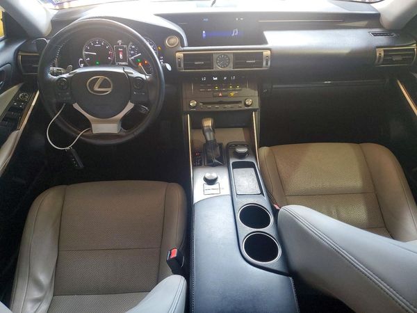 2015 LEXUS IS 250