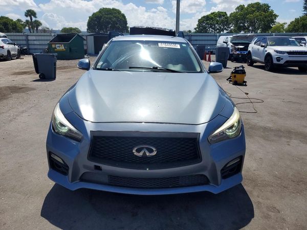 2017 INFINITI Q50
