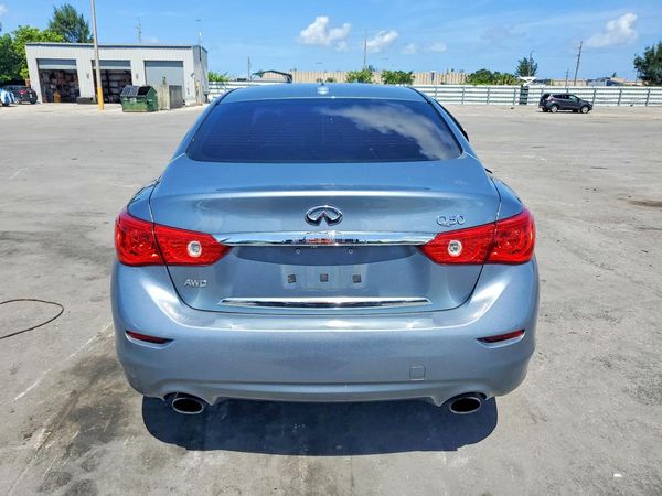 2017 INFINITI Q50