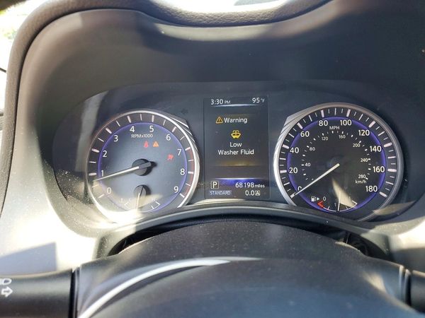 2017 INFINITI Q50