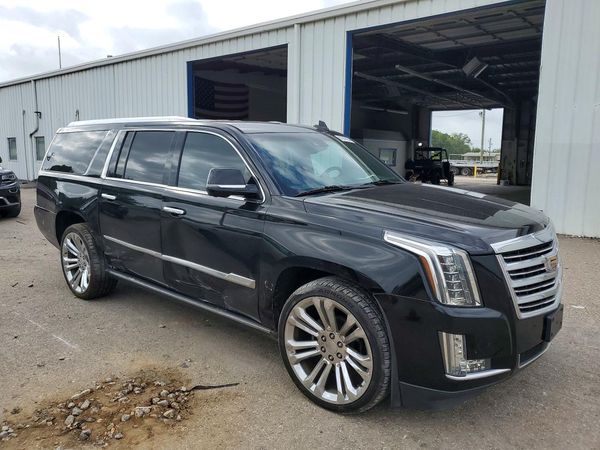 2016 CADILLAC ESCALADE ESV Platinum
