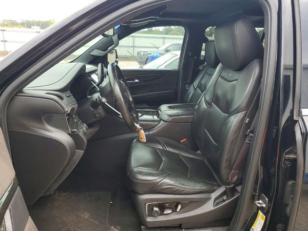 2016 CADILLAC ESCALADE ESV Platinum
