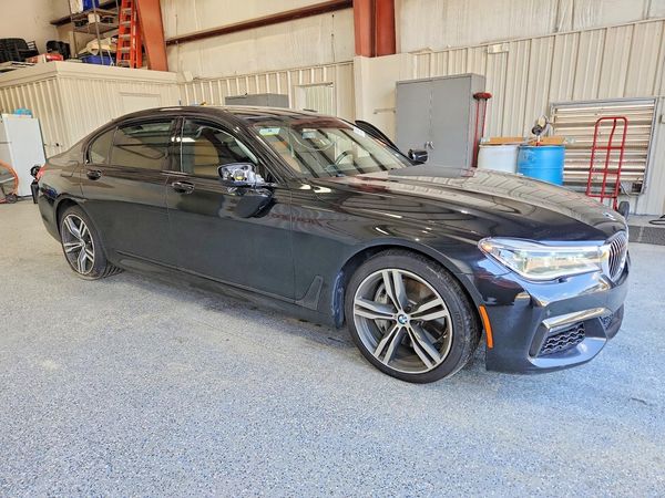 2019 BMW 750 xDrive
