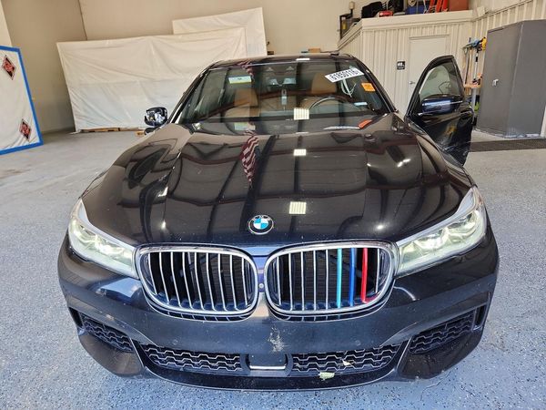 2019 BMW 750 xDrive