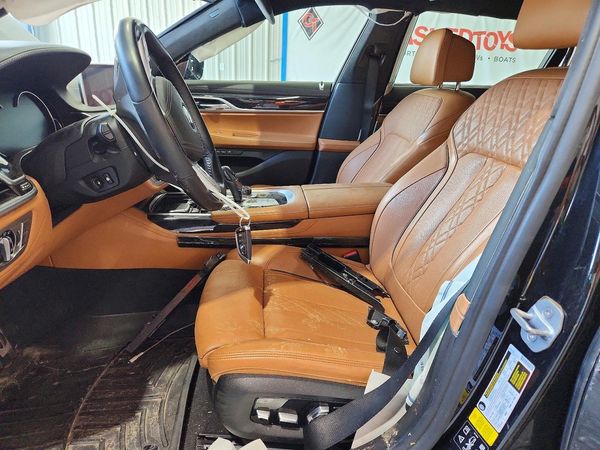 2019 BMW 750 xDrive