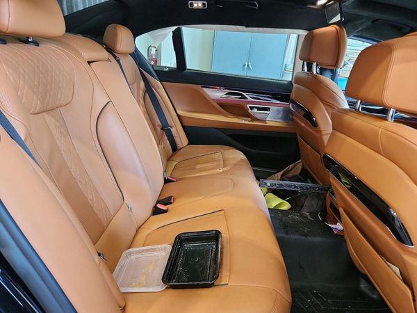 2019 BMW 750 xDrive