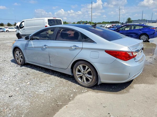 2012 HYUNDAI SONATA