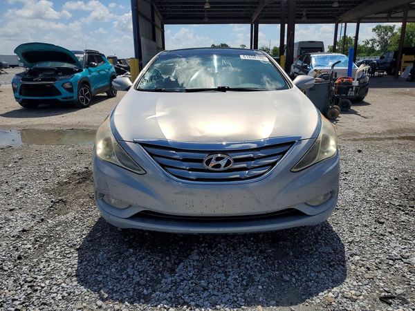 2012 HYUNDAI SONATA