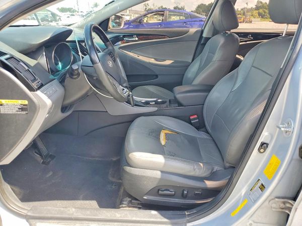 2012 HYUNDAI SONATA