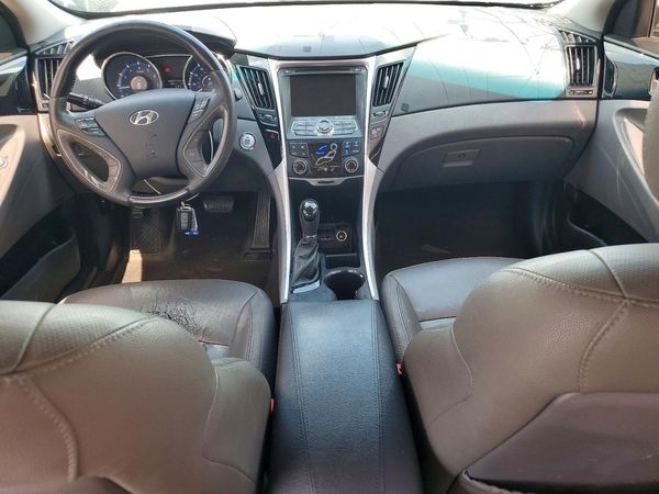 2012 HYUNDAI SONATA