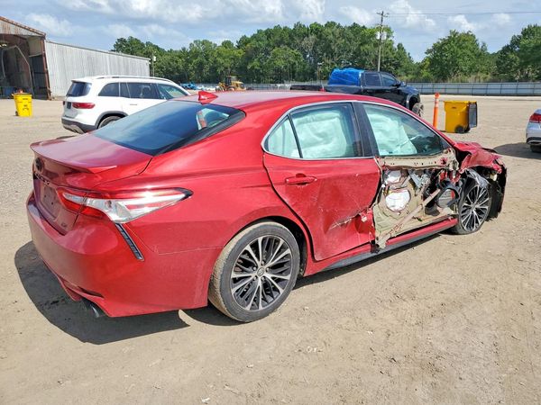 2020 TOYOTA CAMRY