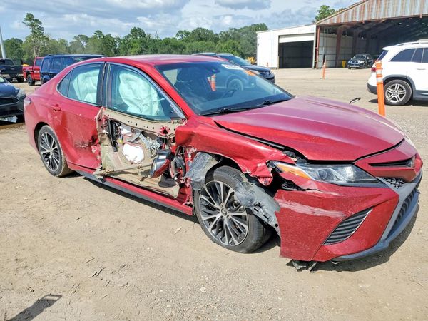2020 TOYOTA CAMRY