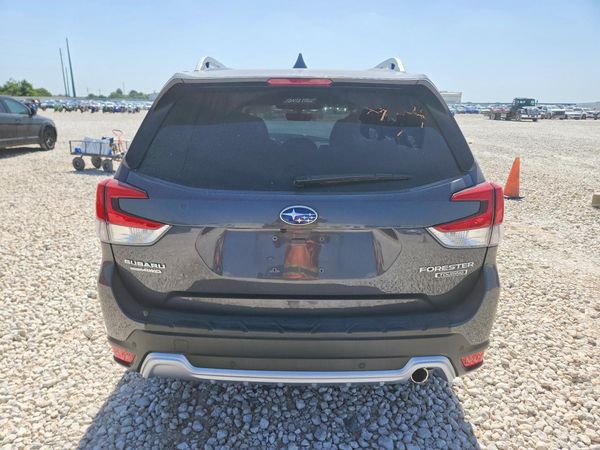 2023 SUBARU FORESTER