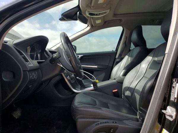 2016 VOLVO XC60 SV33 Premier