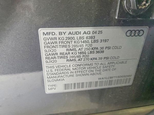 2025 AUDI Q7 quattro Premium Plus
