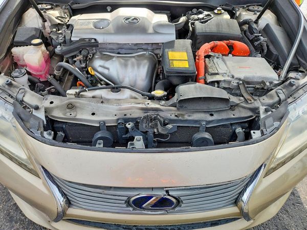 2013 LEXUS ES 300h