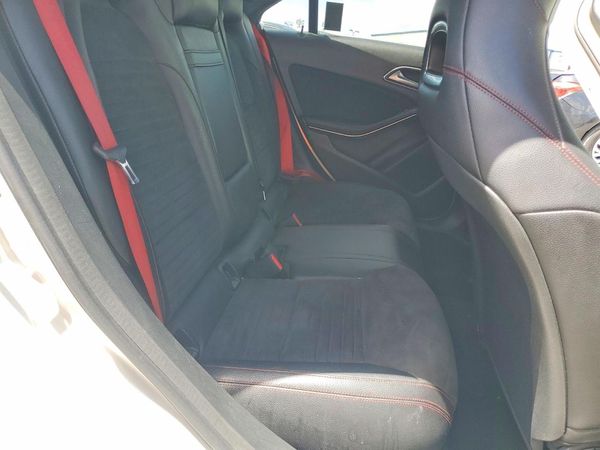 2016 MERCEDES-BENZ CLA