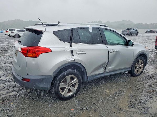 2015 TOYOTA RAV4 XLE (M Grade)