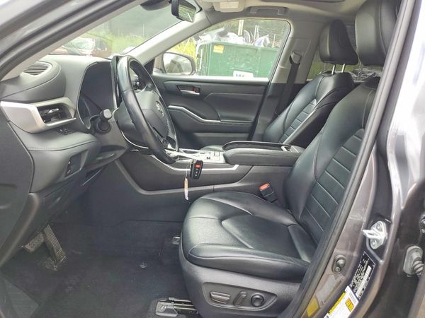 2021 TOYOTA HIGHLANDER