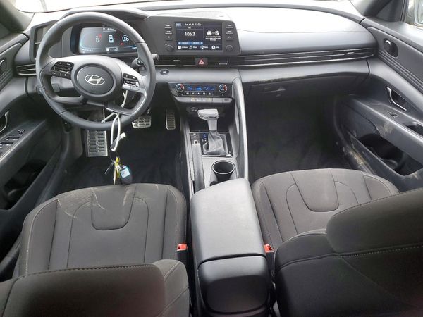 2026 HYUNDAI ELANTRA