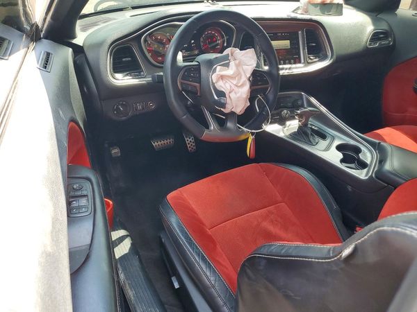 2015 DODGE CHALLENGER SRT HELLCAT