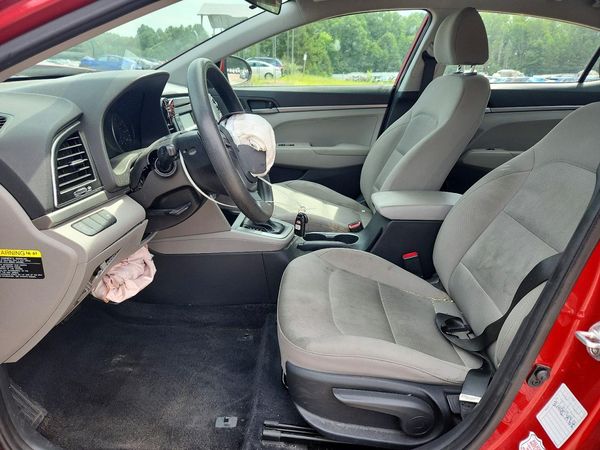 2017 HYUNDAI ELANTRA