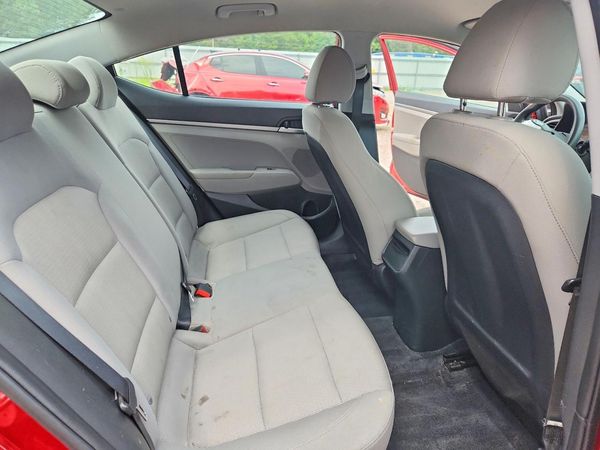 2017 HYUNDAI ELANTRA
