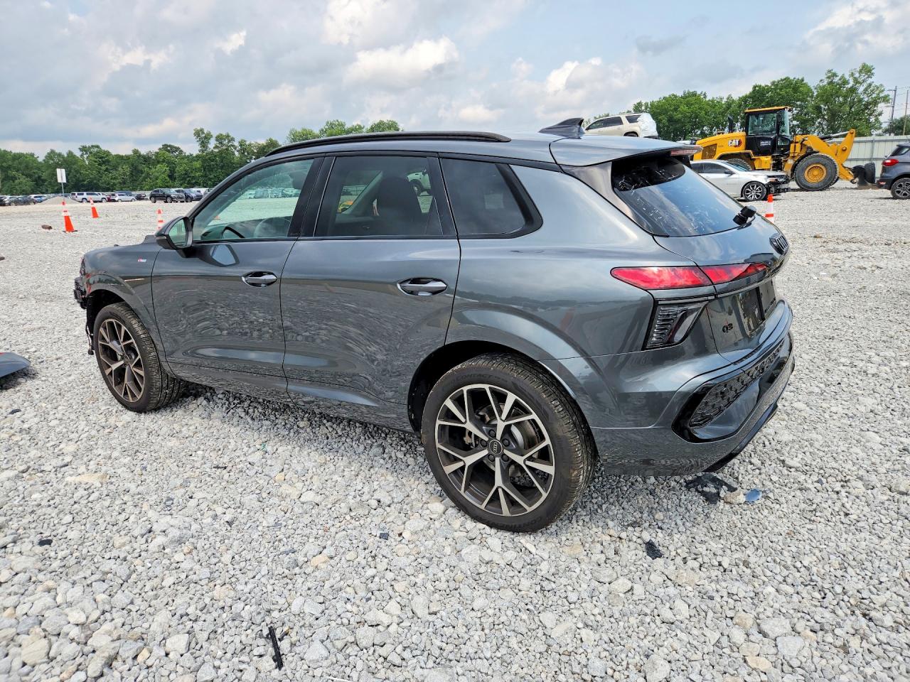 2026 AUDI Q3 S Line quattro