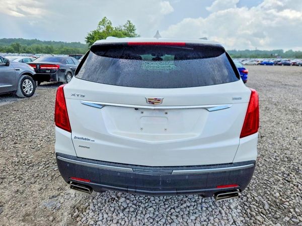 2018 CADILLAC XT5 Premium Luxury