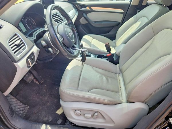 2015 AUDI Q3 quattro Premium Plus