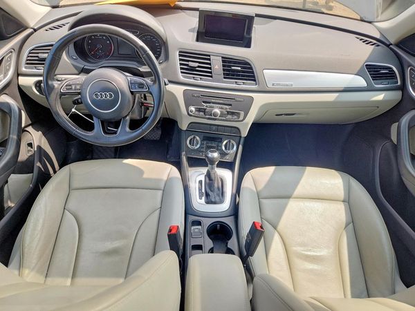 2015 AUDI Q3 quattro Premium Plus
