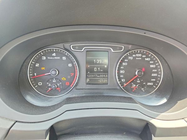 2015 AUDI Q3 quattro Premium Plus
