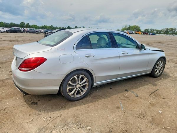 2015 MERCEDES-BENZ C