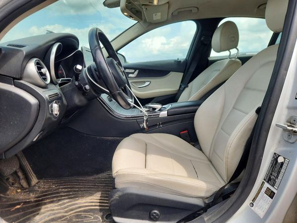 2015 MERCEDES-BENZ C