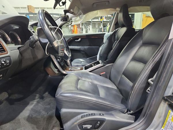 2012 VOLVO XC70