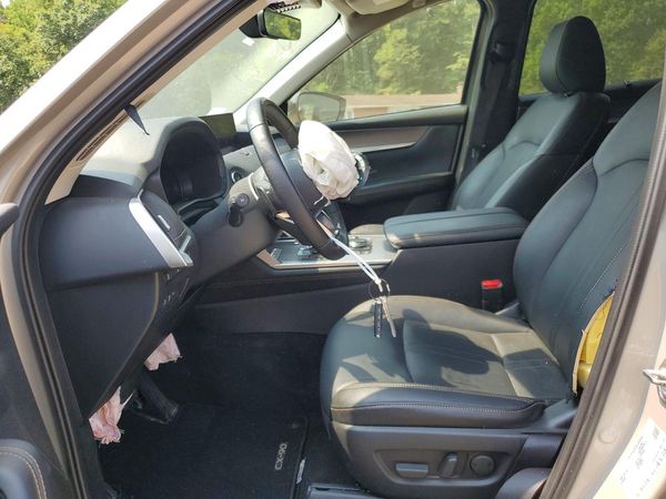 2025 MAZDA CX-90 Premium Sport — DENT