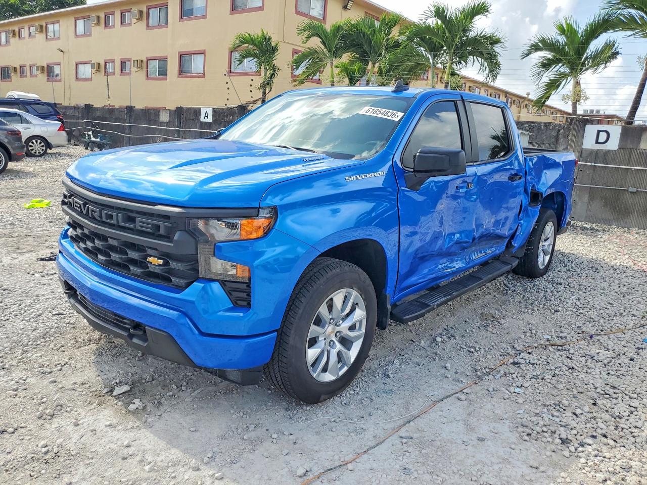 2025 CHEVROLET SILVERADO Custom