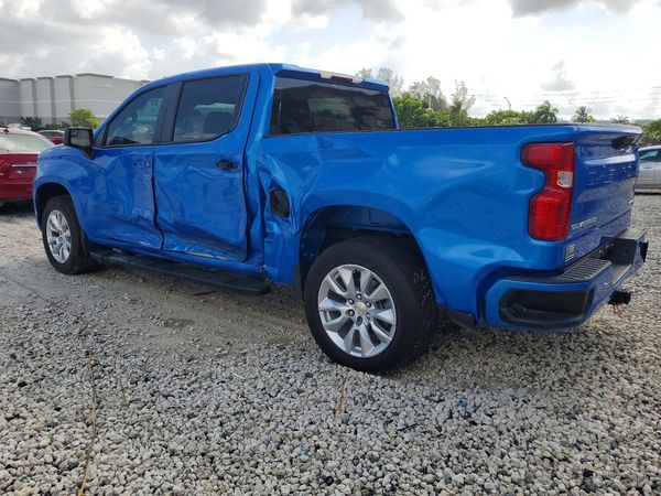 2025 CHEVROLET SILVERADO Custom