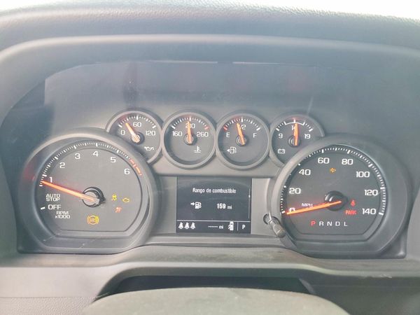 2025 CHEVROLET SILVERADO Custom