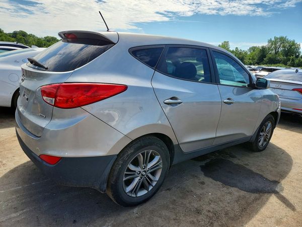 2015 HYUNDAI TUCSON GL (Middle-Low)