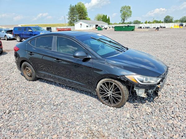 2017 HYUNDAI ELANTRA