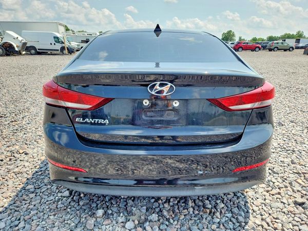 2017 HYUNDAI ELANTRA
