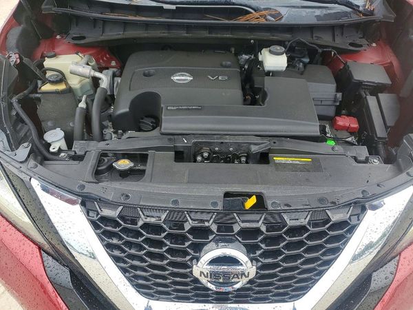 2020 NISSAN MURANO SL — Engine bay