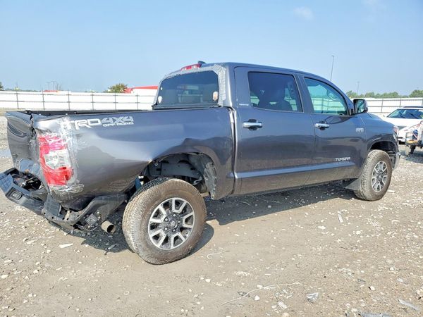 2021 TOYOTA TUNDRA Limited grade