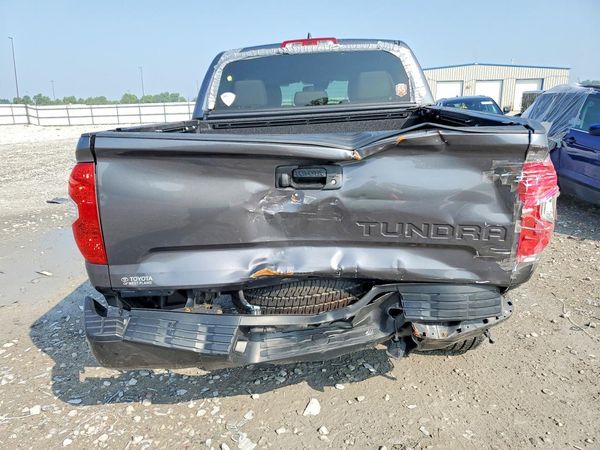 2021 TOYOTA TUNDRA Limited grade