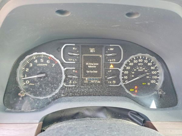 2021 TOYOTA TUNDRA Limited grade